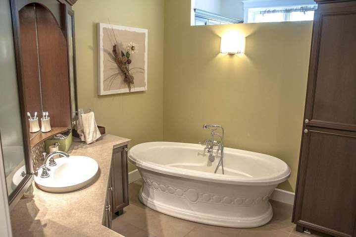 Finition intérieure salle de bains Québec