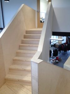 Rénovation Commerciale - Ajout d'un escalier